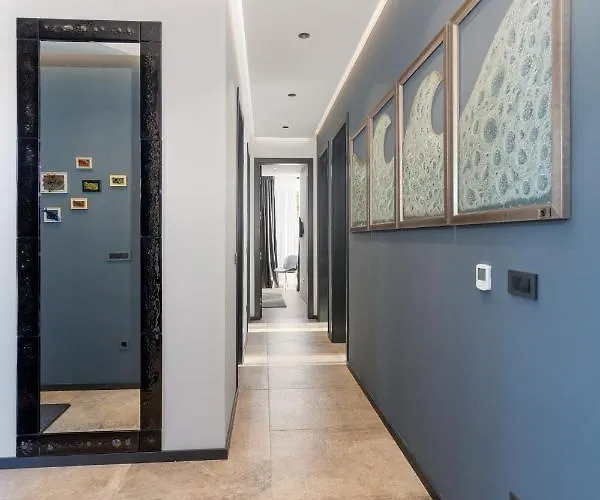 Blumarine Villa Brzac