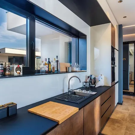 فيلة Blumarine Brzac