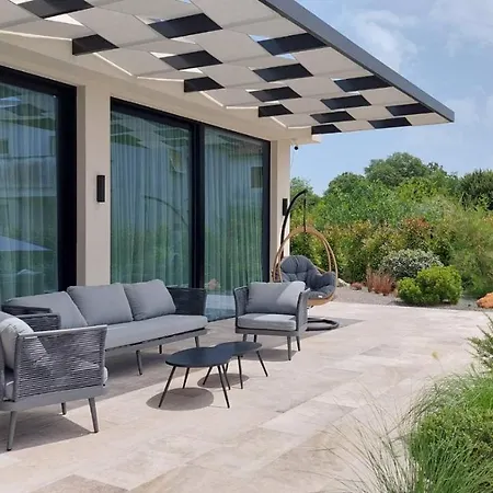 Blumarine Villa
